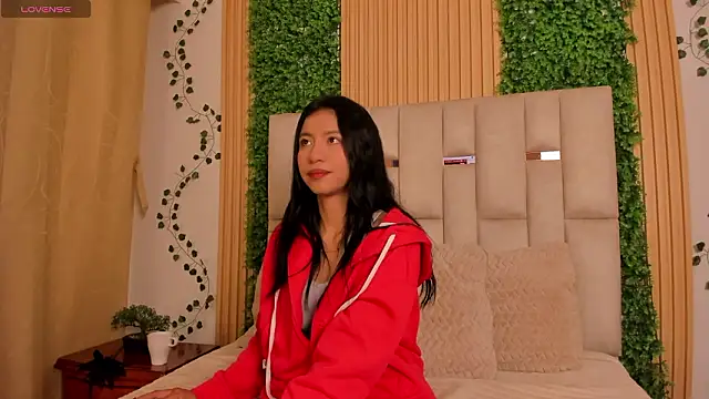 Tiffany Nm online show from 10, 3, 2026