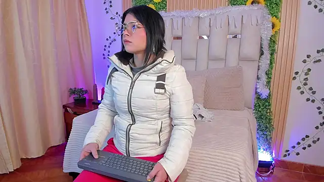 Jade Nmm online show from 21, 11, 2025