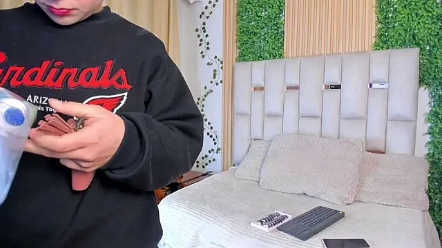 Jade Nmm online show from 24, 2, 2026