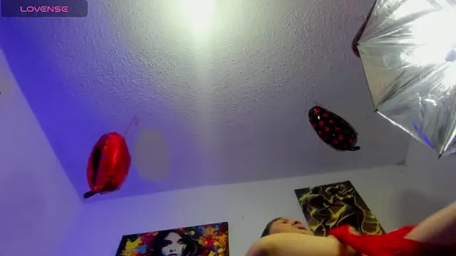 Snapshot of Hanna_wish chatting on 5, 11, 2025 Hanna wish online show from 5, 11, 2025