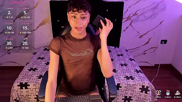 owen sexy25 online show from 30, 9, 2025