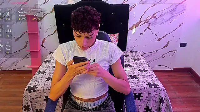 owen sexy25 online show from 24, 9, 2025