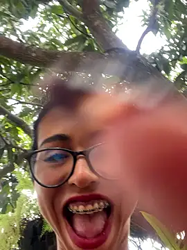 Emma  cumlovee online show from 1, 3, 2026