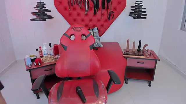 Miiaa Foxyy  online show from 13, 9, 2025