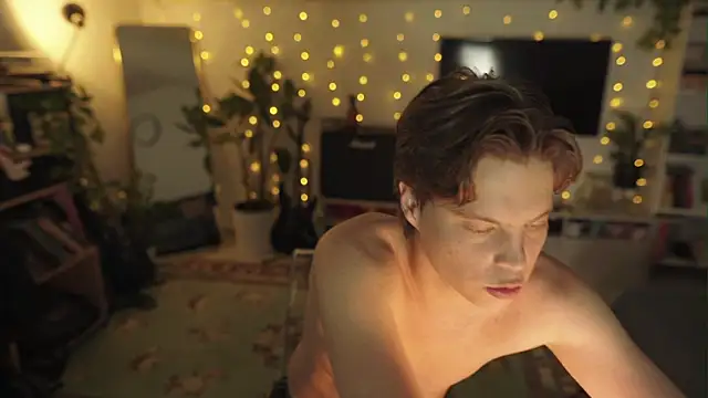 Snapshot of RusBradPitt chatting on 12, 6, 2026 RusBradPitt online show from 12, 6, 2026