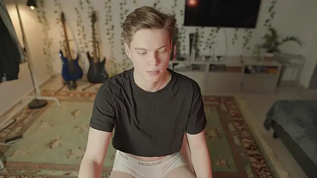 RusBradPitt online show from 8, 1, 2026