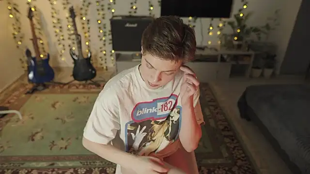 RusBradPitt online show from 17, 2, 2026