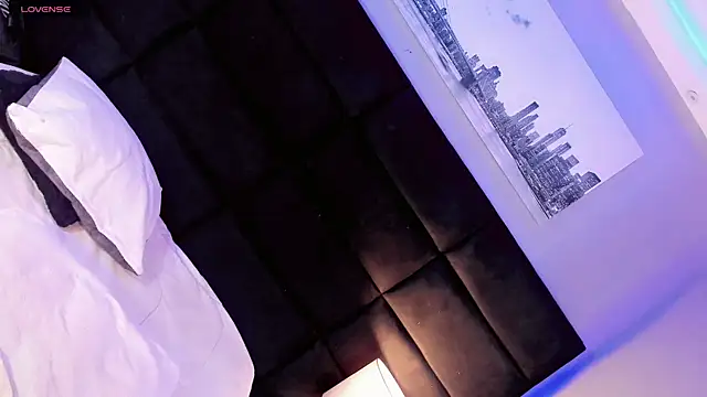 Ana Paaula23 online show from 11, 11, 2025