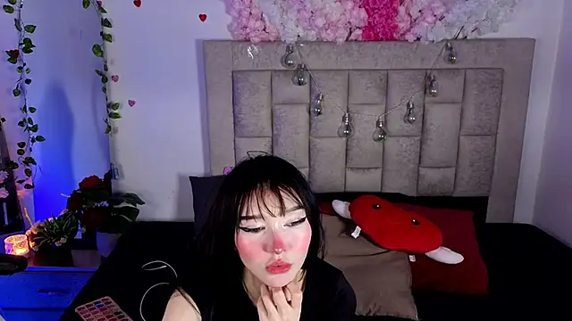 Snapshot of Isla_rosee18 chatting on 25, 4, 2026 Isla rosee18 online show from 25, 4, 2026