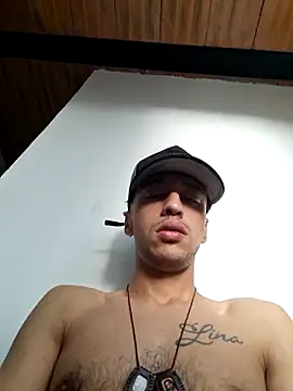 Santi2323xxX online show from 1, 12, 2025