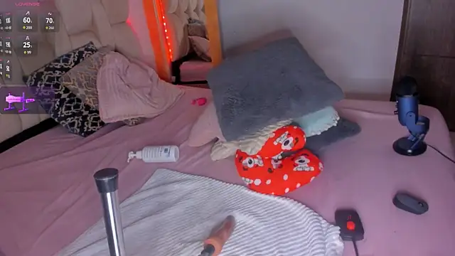 kayla-ada0 online show from 17, 10, 2025