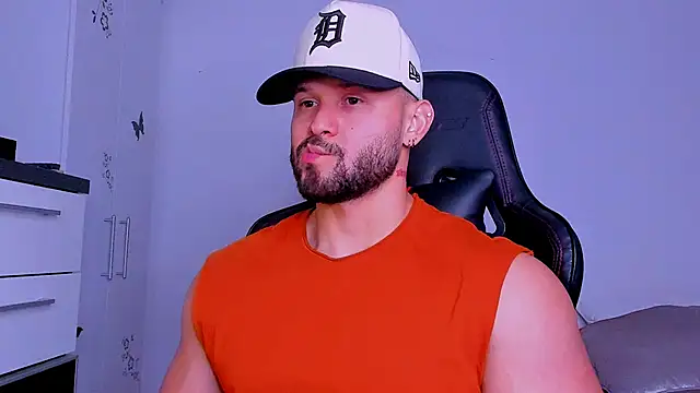 andrewcorey1 online show from 23, 9, 2025