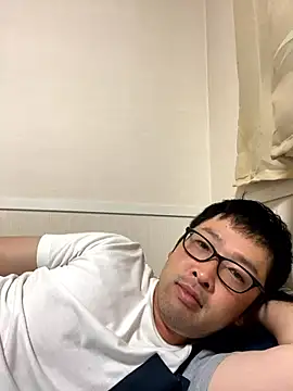 Snapshot of shin0689 chatting on 26, 9, 2025 shin0689 online show from 26, 9, 2025