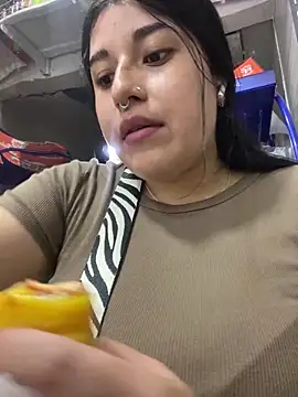 Snapshot of Tokio_Sakura chatting on 9, 9, 2025 Tokio Sakura online show from 9, 9, 2025