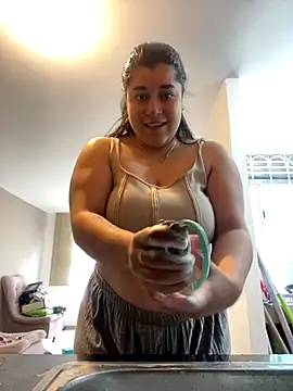 Snapshot of Tokio_Sakura chatting on 10, 9, 2025 Tokio Sakura online show from 10, 9, 2025