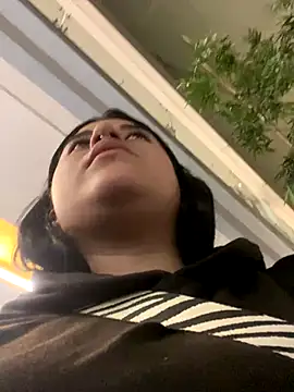 Snapshot of Tokio_Sakura chatting on 10, 9, 2025 Tokio Sakura online show from 10, 9, 2025