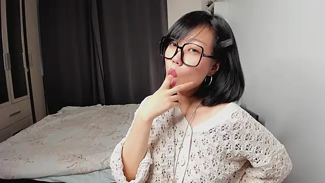  molly molly molly  online show from 29, 10, 2025