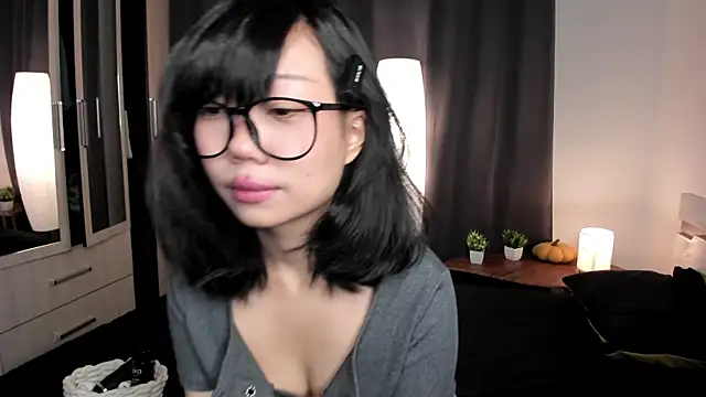  molly molly molly  online show from 6, 1, 2026