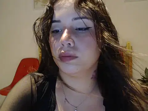 Snapshot of Nube_Azul chatting on 24, 10, 2025 Nube Azul online show from 24, 10, 2025