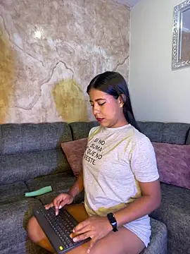 Snapshot of Kendra_C chatting on 8, 3, 2026 Kendra C online show from 8, 3, 2026