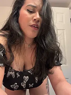 Snapshot of Myonlyprincess1 chatting on 5, 4, 2026 Myonlyprincess1 online show from 5, 4, 2026