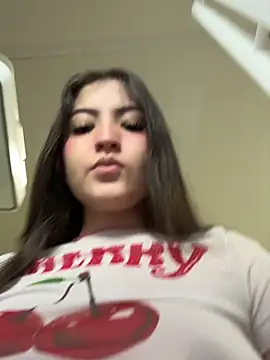 Snapshot of Gaby-Herrera chatting on 14, 6, 2026 Gaby-Herrera online show from 14, 6, 2026