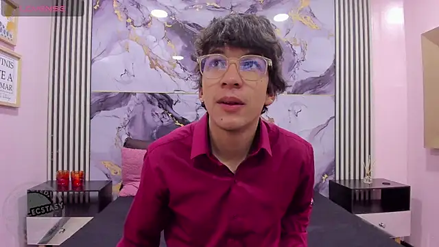 Snapshot of Desire_Ecstasy chatting on 6, 11, 2025 Desire Ecstasy online show from 6, 11, 2025