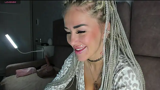 Snapshot of Kira_Key chatting on 13, 7, 2026 Kira Key online show from 13, 7, 2026