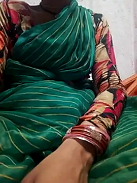 Snapshot of Hut_rotu_cute chatting on 2, 6, 2026 Hut rotu cute online show from 2, 6, 2026