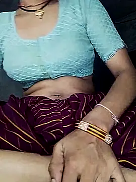 Snapshot of Hut_rotu_cute chatting on 26, 5, 2026 Hut rotu cute online show from 26, 5, 2026