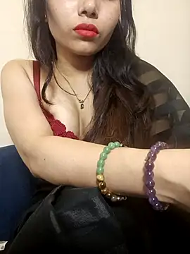 TheSassyGirl7 online show from 25, 3, 2026