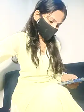 TheSassyGirl7 online show from 11, 11, 2025