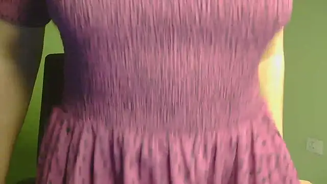 your cute girl online show from 8, 4, 2026