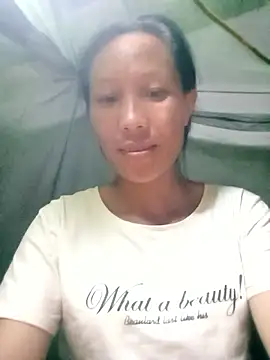 Lisa pusy online show from 9, 9, 2025