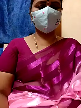 Snapshot of sushma26 chatting on 26, 4, 2026 sushma26 online show from 26, 4, 2026