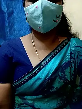 Snapshot of sushma26 chatting on 24, 4, 2026 sushma26 online show from 24, 4, 2026