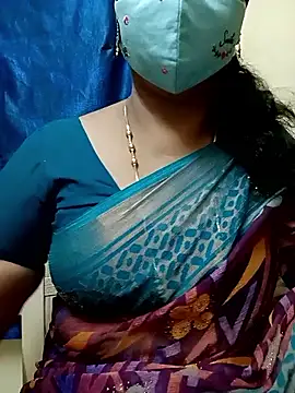 Snapshot of sushma26 chatting on 5, 5, 2026 sushma26 online show from 5, 5, 2026