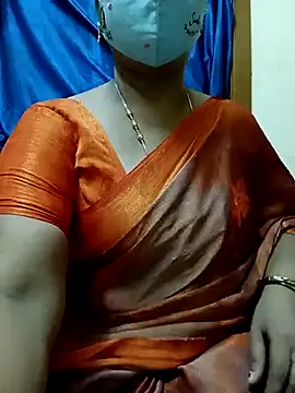 Snapshot of sushma26 chatting on 17, 5, 2026 sushma26 online show from 17, 5, 2026