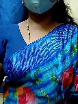 Snapshot of sushma26 chatting on 12, 5, 2026 sushma26 online show from 12, 5, 2026
