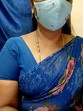 Snapshot of sushma26 chatting on 15, 6, 2026 sushma26 online show from 15, 6, 2026