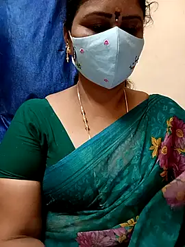 Snapshot of sushma26 chatting on 29, 4, 2026 sushma26 online show from 29, 4, 2026