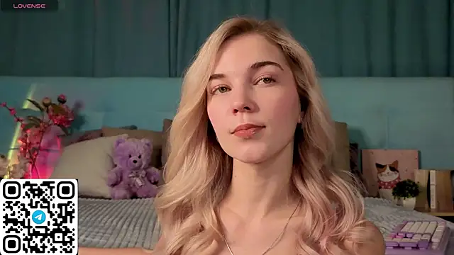 Aurora Bennet online show from 4, 3, 2026