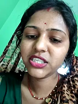 AnanyaKapoor89 online show from 21, 10, 2025