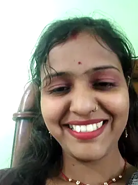 AnanyaKapoor89 online show from 12, 11, 2025