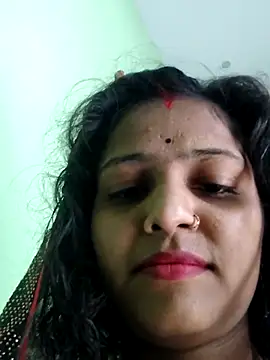 AnanyaKapoor89 online show from 20, 11, 2025