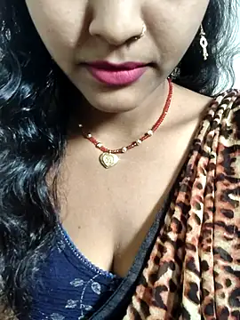 AnanyaKapoor89 online show from 9, 9, 2025