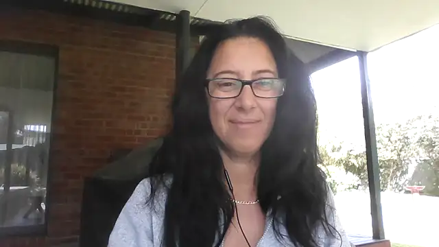 CleopatraGirl online show from 1, 11, 2025