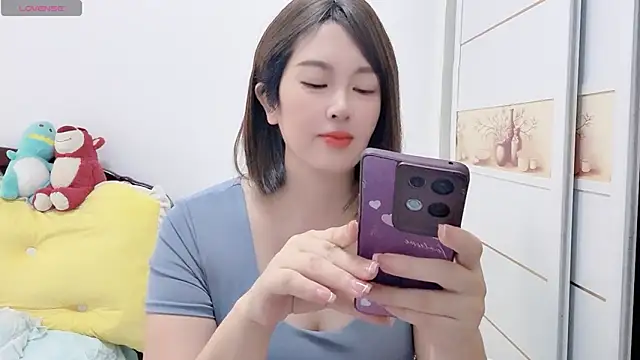 FeilL2t online show from 10, 10, 2025