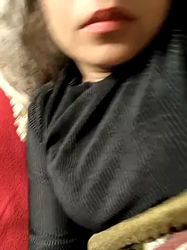 queenbuggi online show from 28, 2, 2026