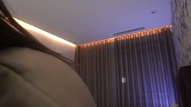 EsterCuute online show from 2, 10, 2025